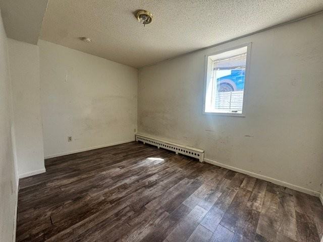 11 Glen St Nw #1 - Photo 2 of 6