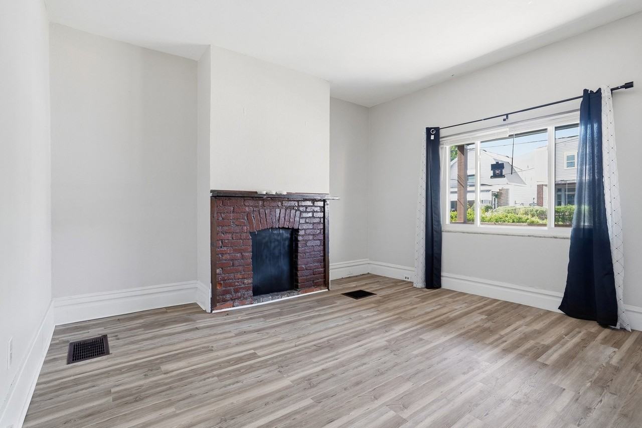 7122 Harrison Ave #1 - Photo 7 of 11