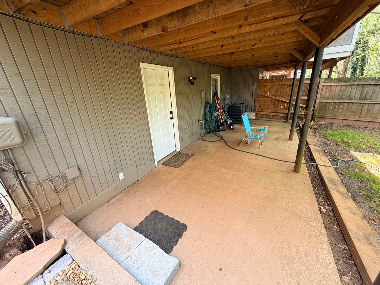 866 Brandy Oaks Ln - Photo 2 of 11