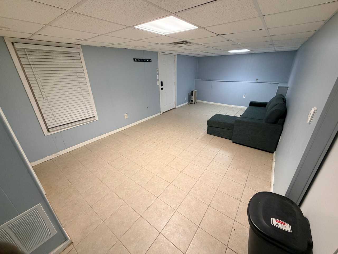 866 Brandy Oaks Ln - Photo 3 of 11