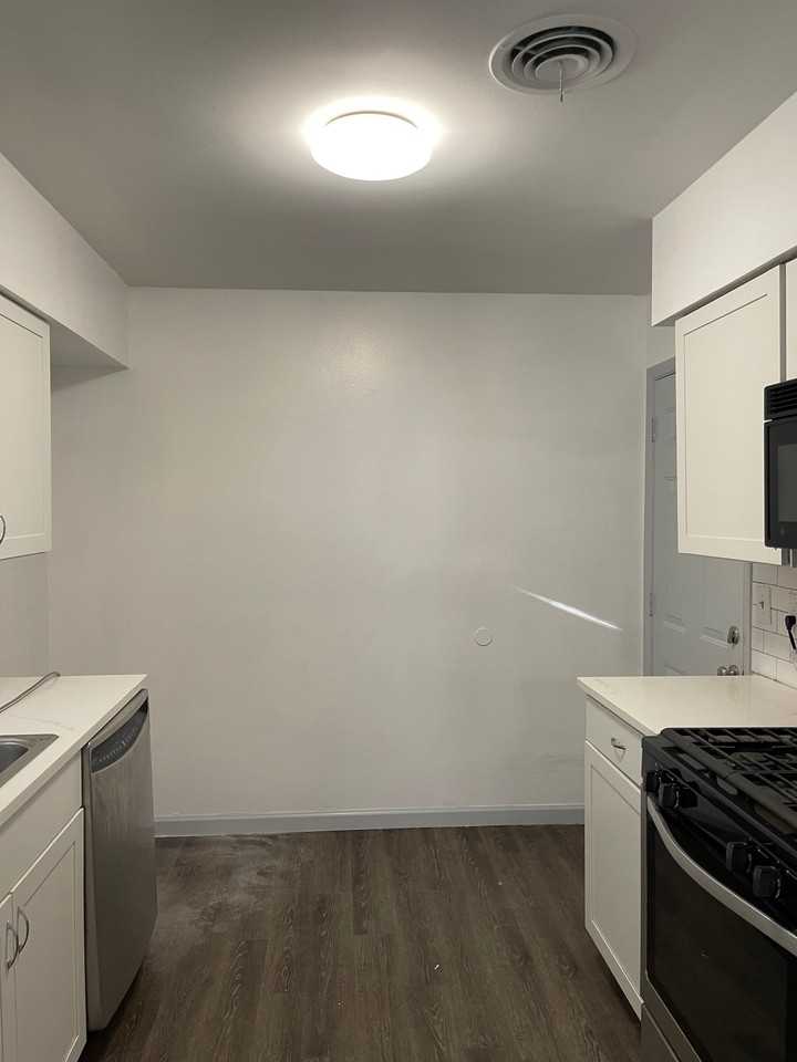 12035 Sunland St - Photo 6 of 12