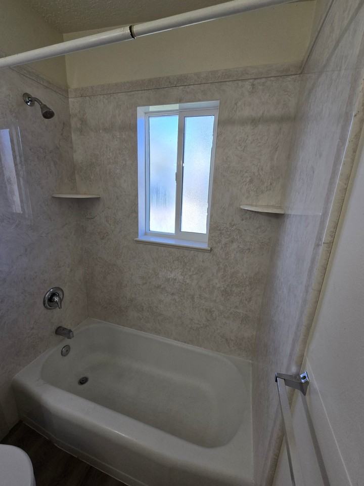 2583 Ws #A - Photo 5 of 5