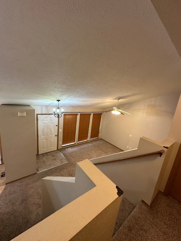 1517 E Calkins Ave - Photo 6 of 20