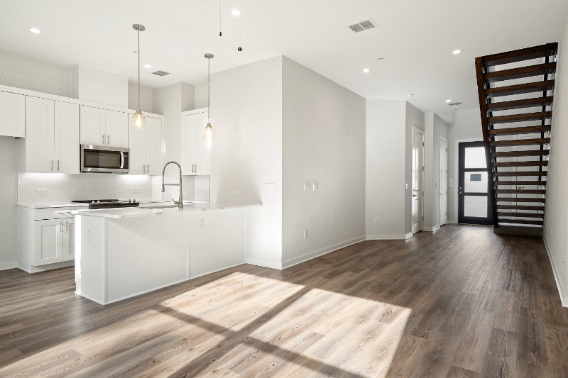 12001 Vista Parke Dr #505 - Photo 3 of 20