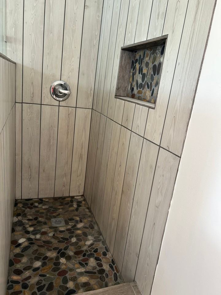 1709 Furey Dr #4 - Photo 2 of 5