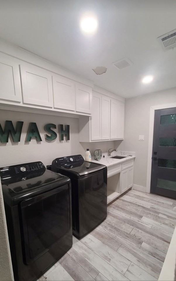 8923 Prestonview Dr - Photo 3 of 8