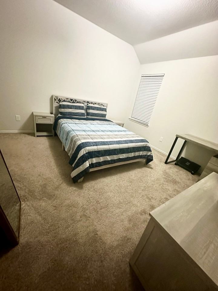 1 Bollardpoint Ln - Photo 2 of 14