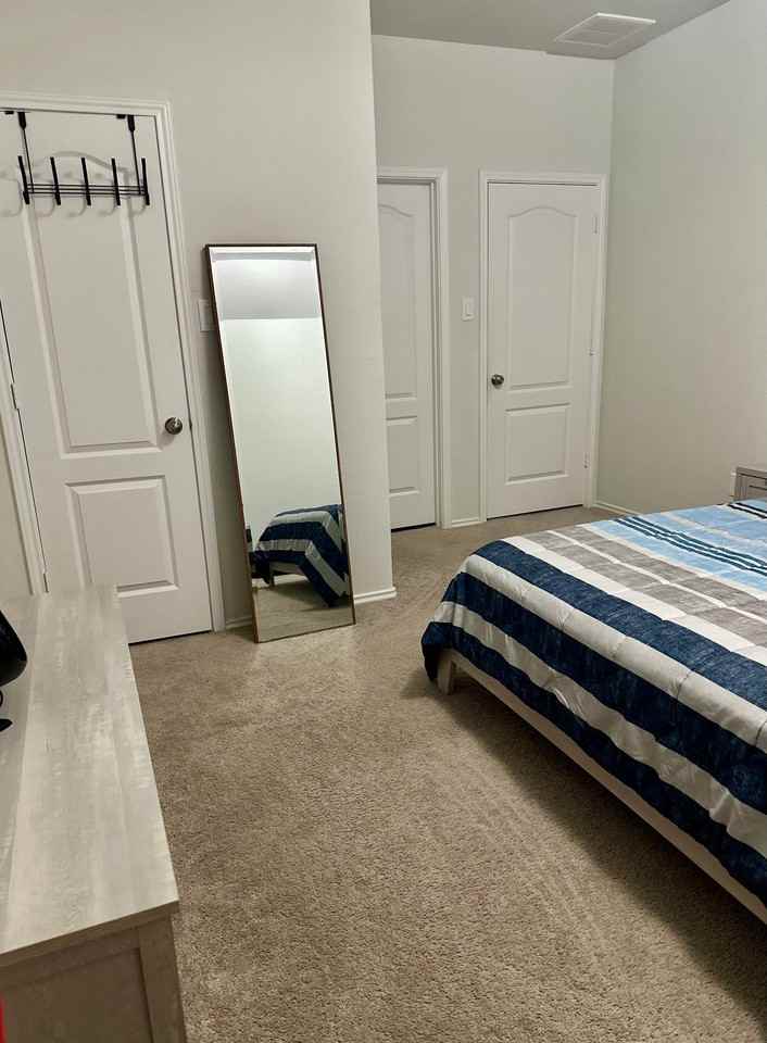 1 Bollardpoint Ln - Photo 6 of 14