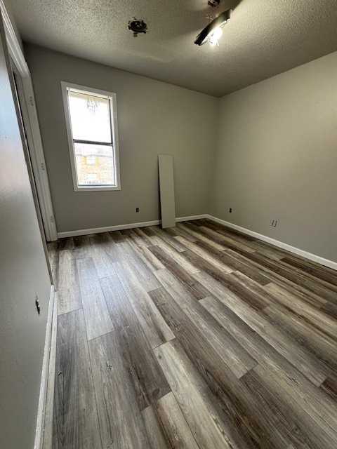 205 Ford St #4 - Photo 6 of 10