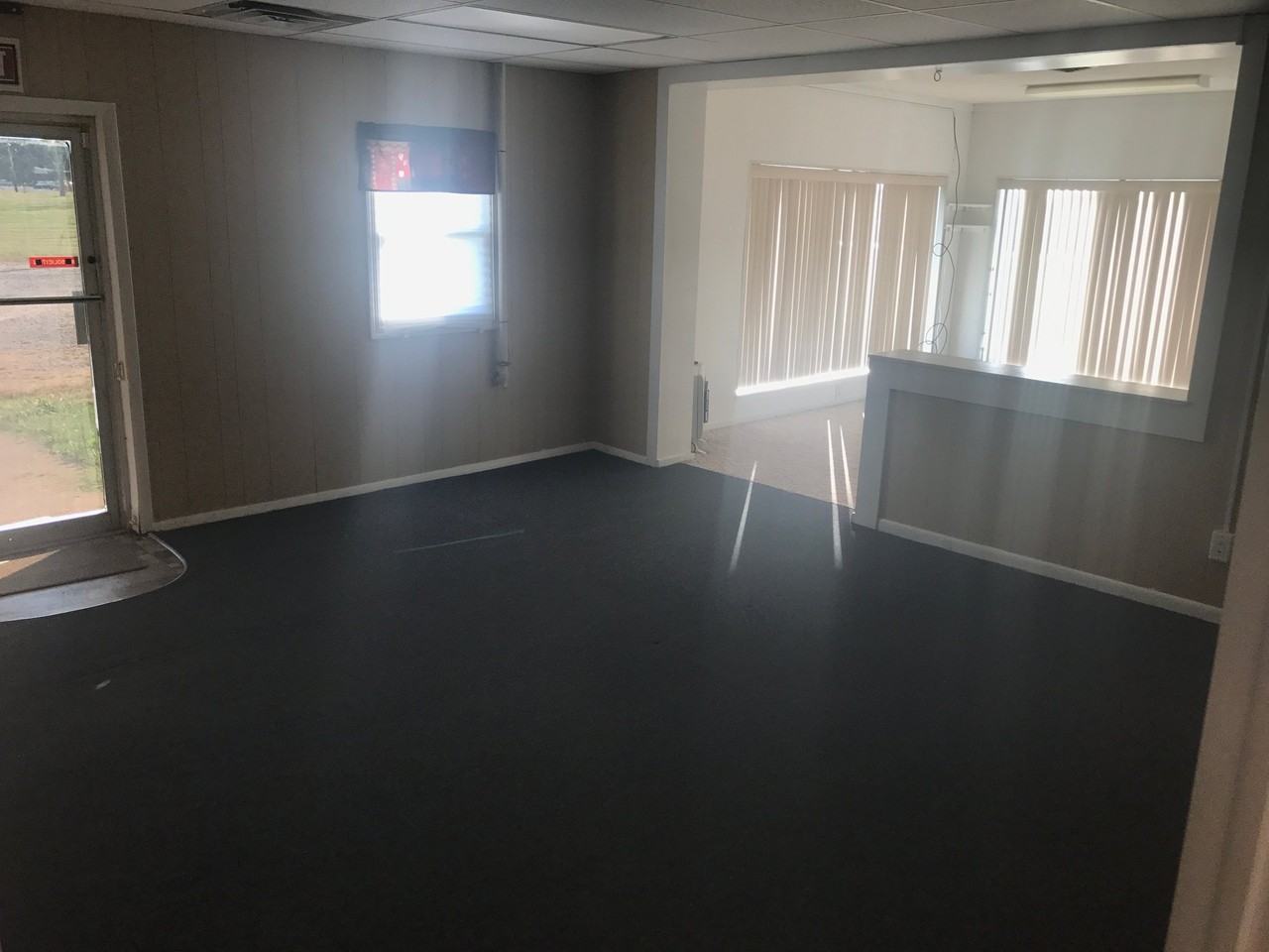 139 Stonecreek Rd Nw - Photo 3 of 11