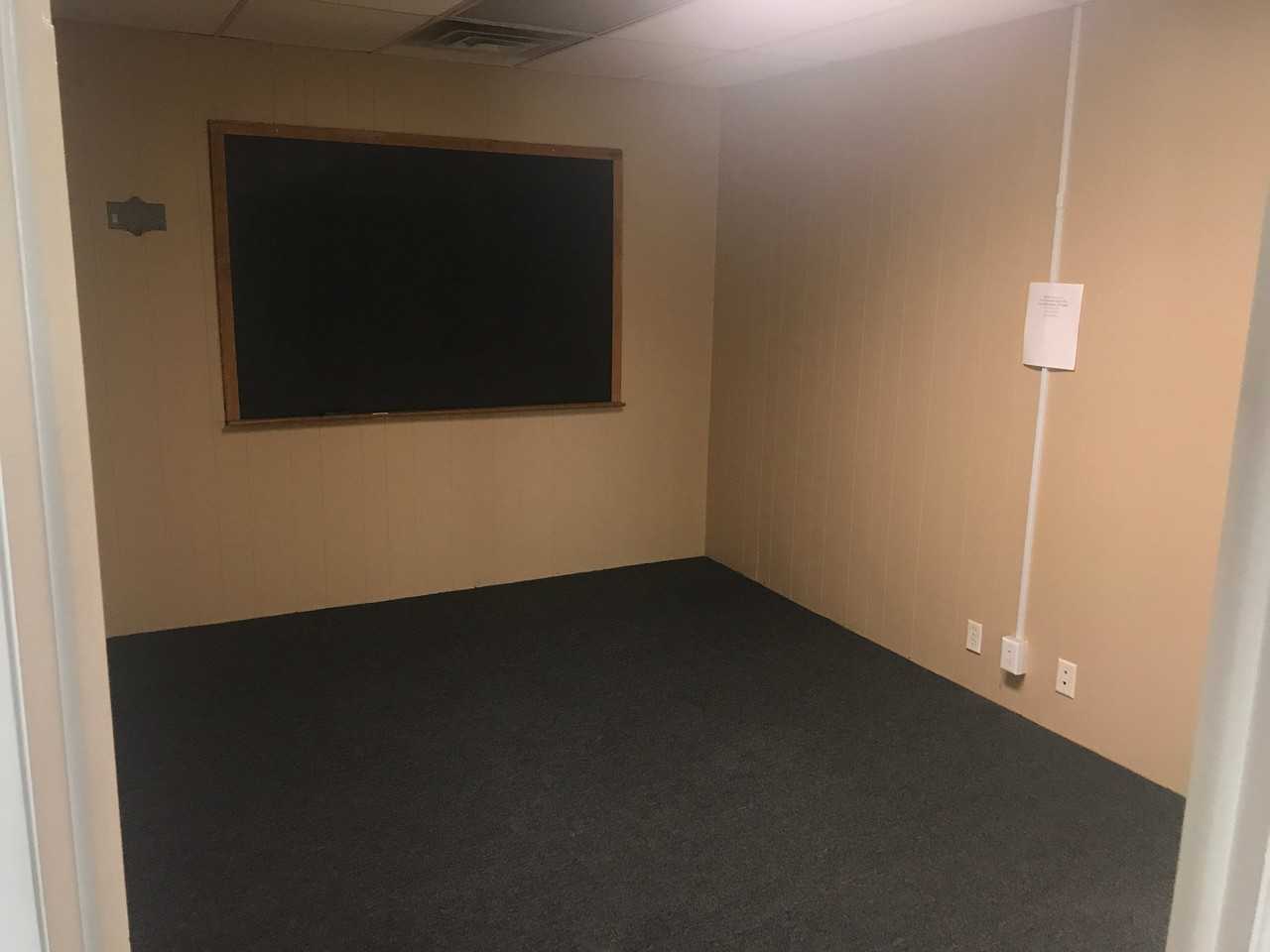 139 Stonecreek Rd Nw - Photo 5 of 11