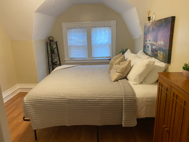 105 Evergreen Ave #1 - Photo 4 of 5