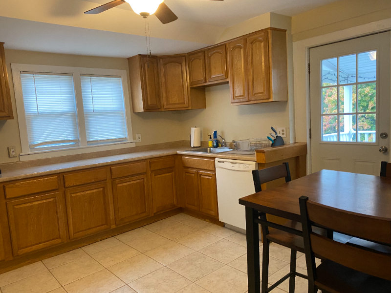 105 Evergreen Ave #1 - Photo 5 of 5