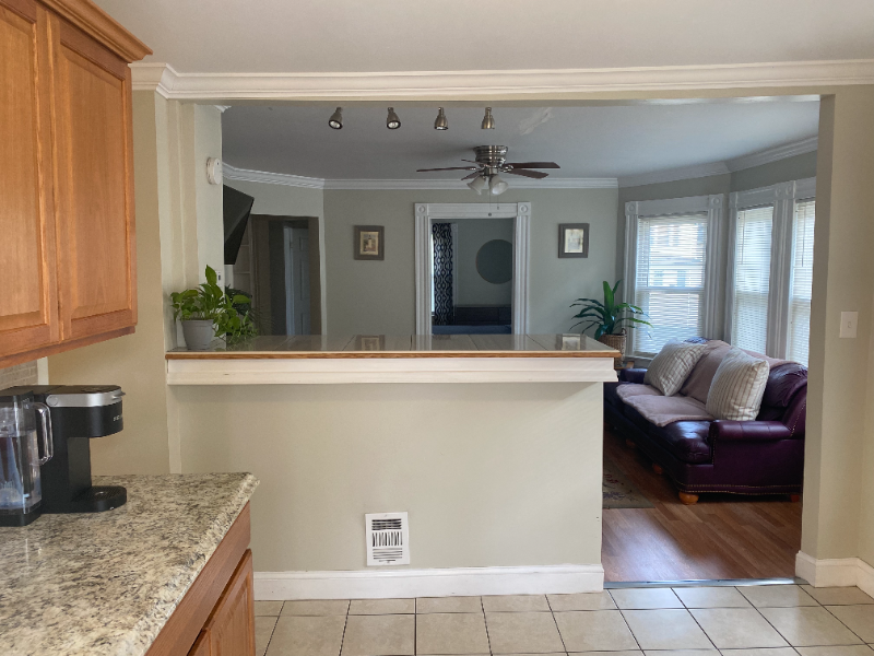 105 Evergreen Ave #2 - Photo 3 of 8