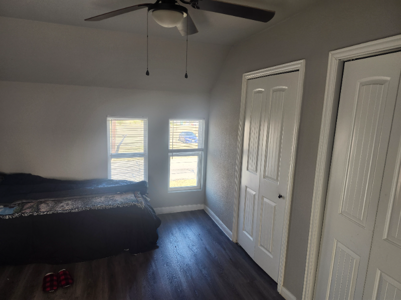 714 E Lamar St #1 - Photo 6 of 6