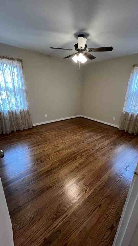 1544 18th St Sw - Photo 2 of 6