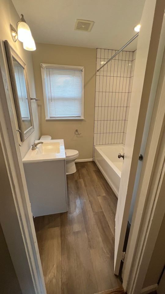 1544 18th St Sw - Photo 3 of 6