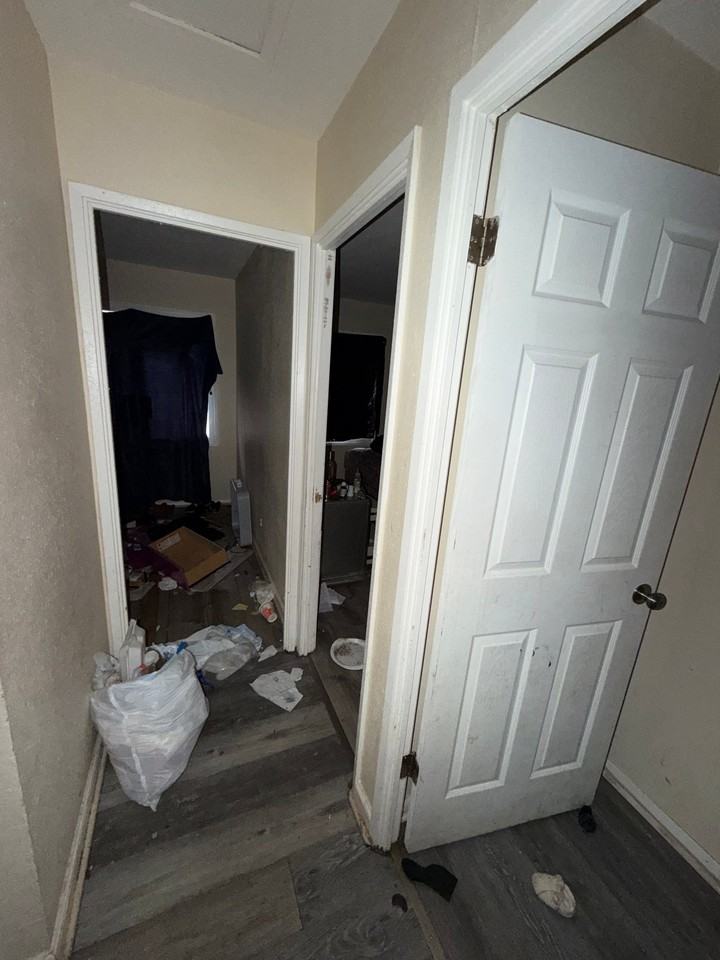 2 E Adams Dr - Photo 3 of 16