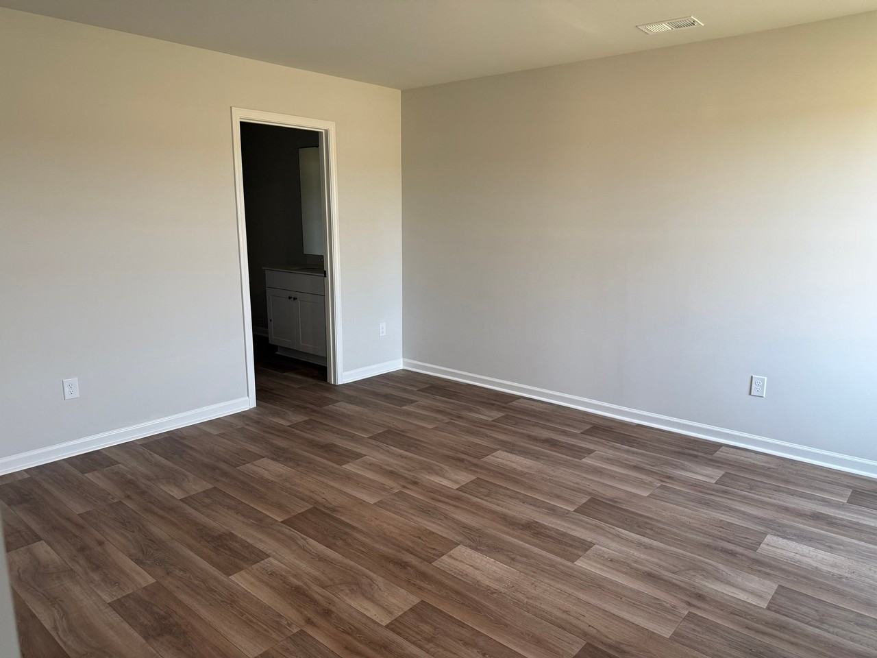 1114Cooper Hawk Ln Sw - Photo 6 of 27