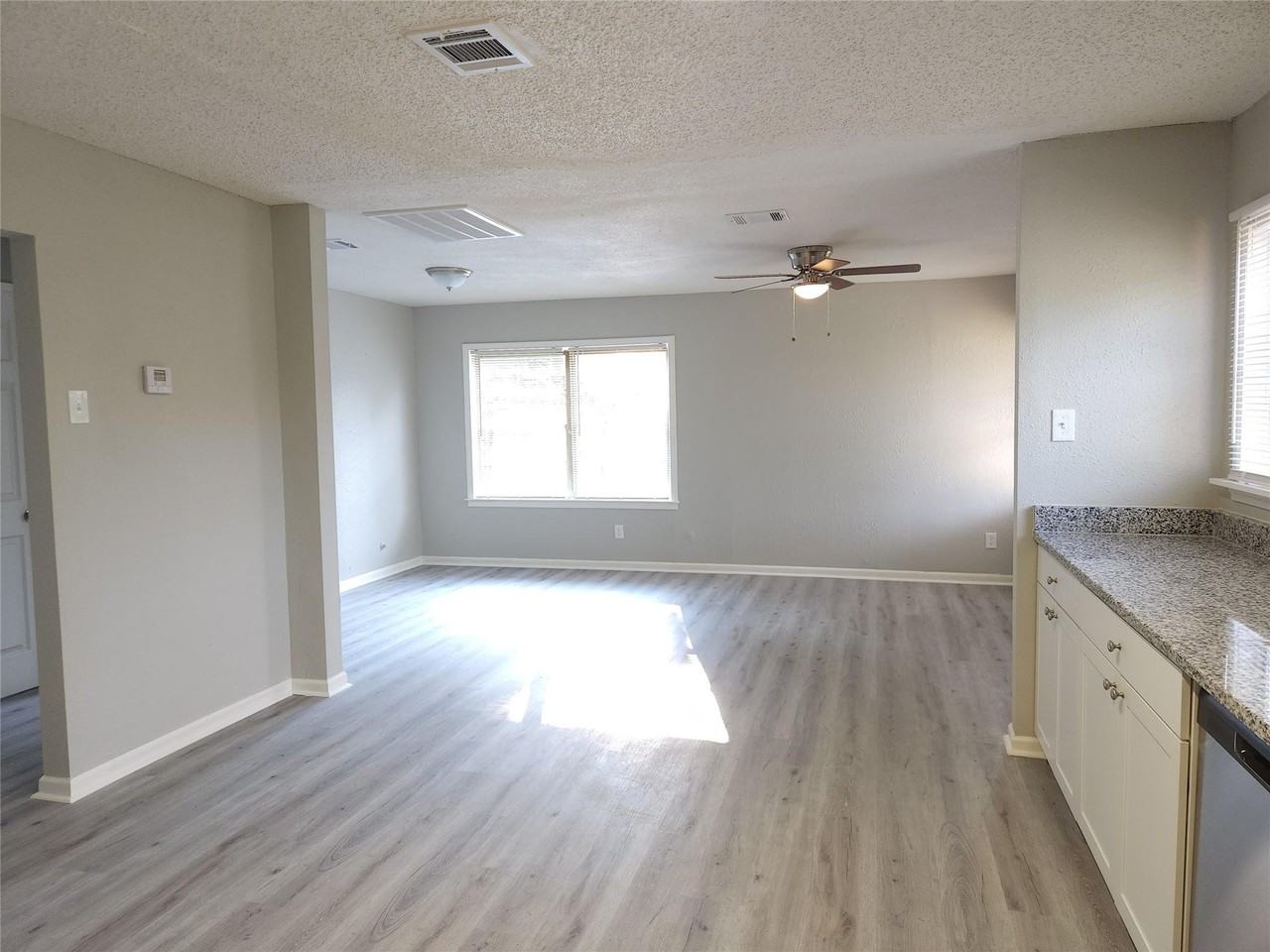 6301 Anderson St - Photo 2 of 10