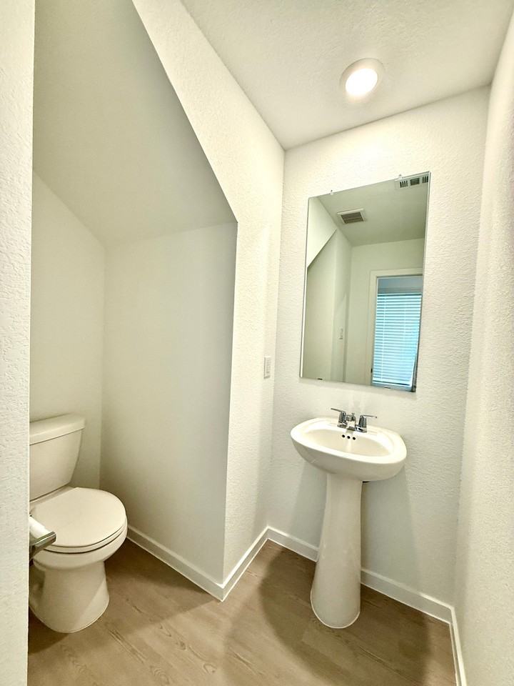 934 Pertuso Ln - Photo 5 of 7
