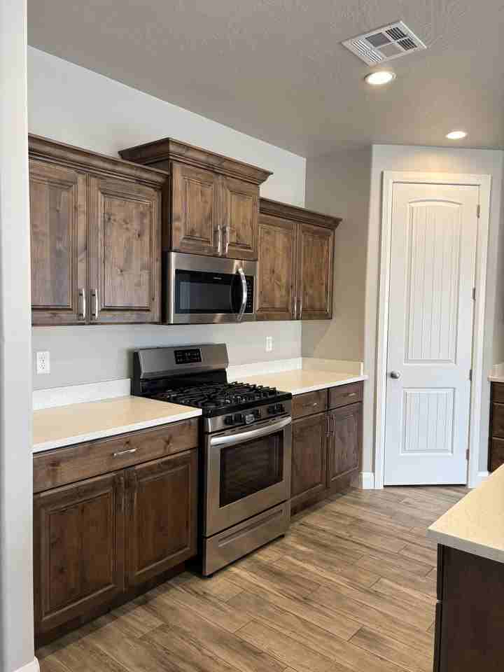 3519 Wn - Photo 4 of 20