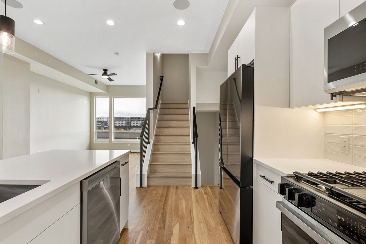 3939 Inca St - Photo 5 of 15