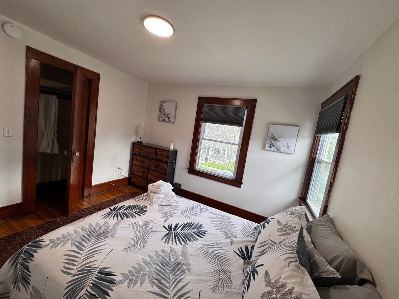 186 Spruce Ave - Photo 3 of 13