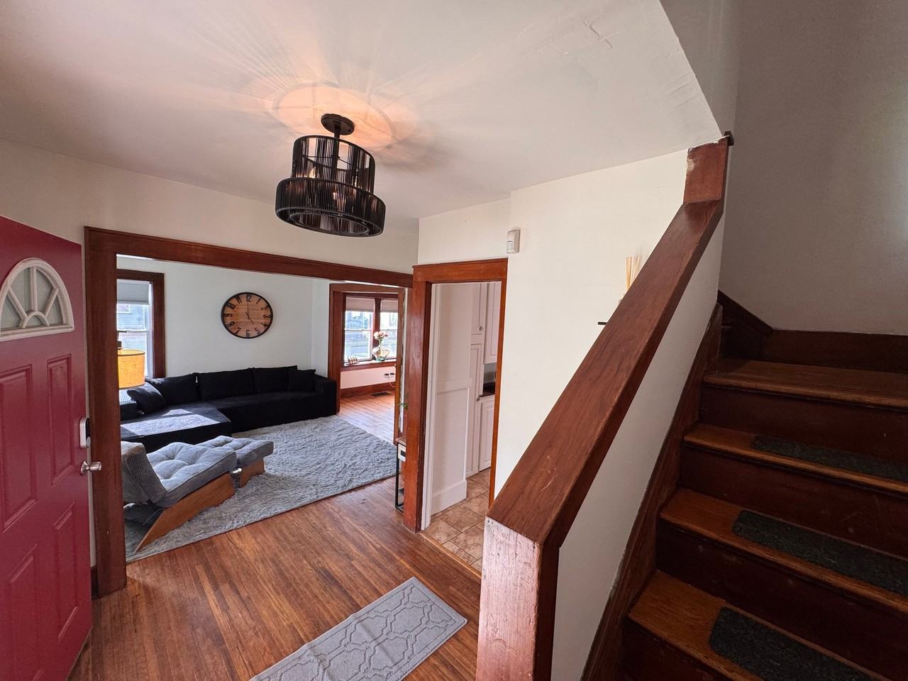 186 Spruce Ave - Photo 5 of 13