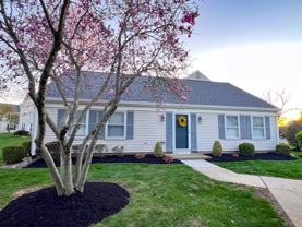 655C Yale Way - Photo 1 of 1