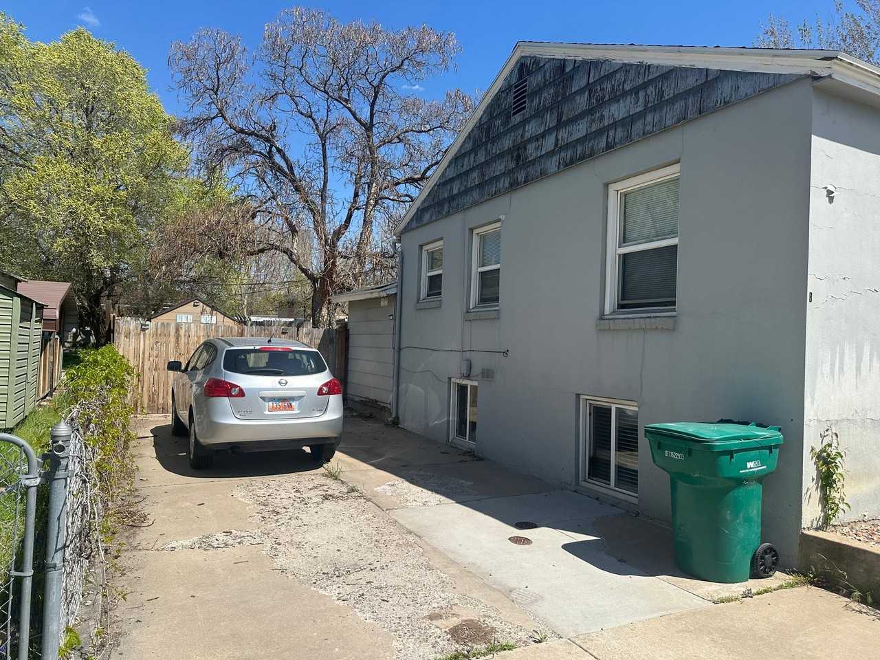 449 Center St - Photo 3 of 15