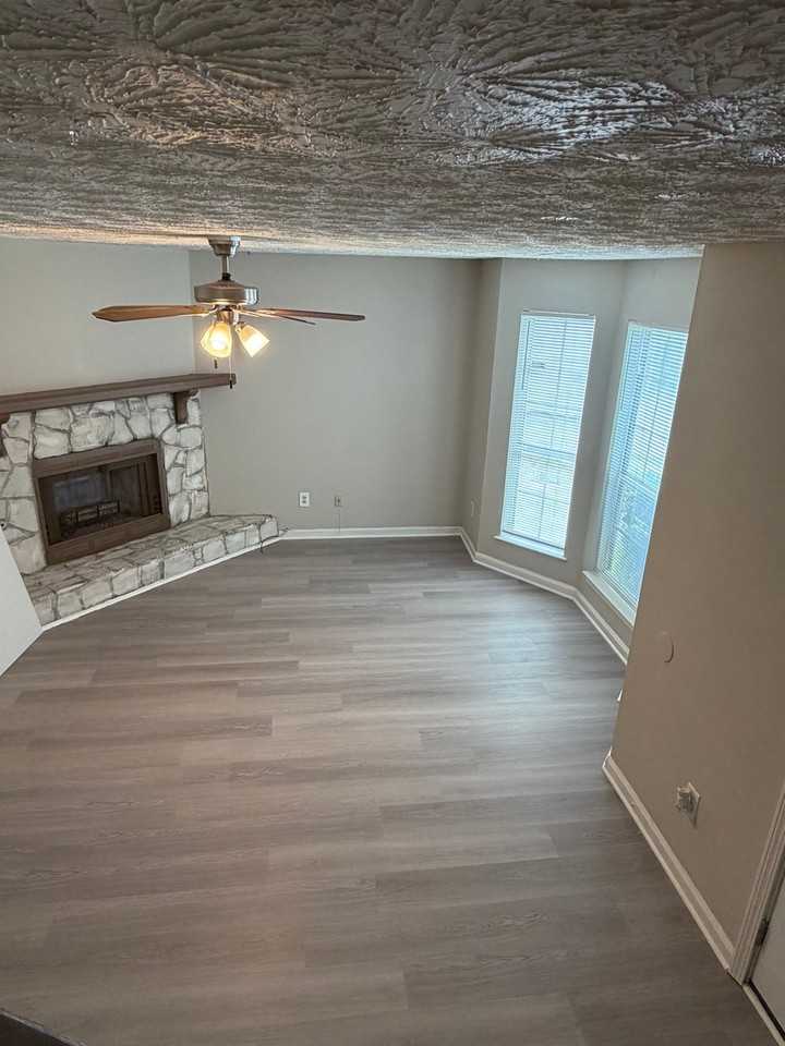 3690 Stephanie Ct - Photo 7 of 14