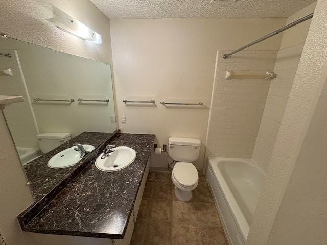 2355 E Geddes Ave #E - Photo 5 of 11
