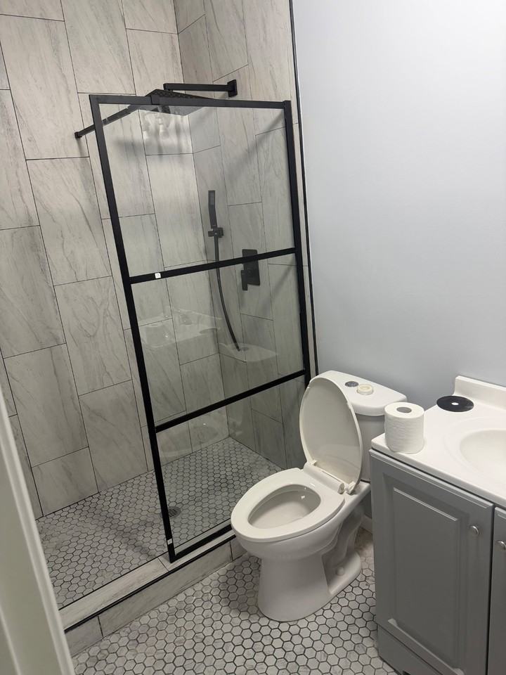 7353 S King Dr - Photo 4 of 10