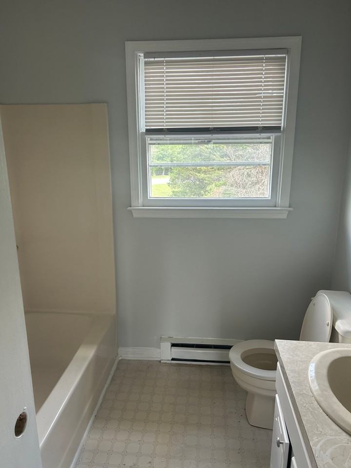 121 Edgewood Dr - Photo 7 of 7