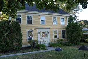 featured image of 248 High St #2