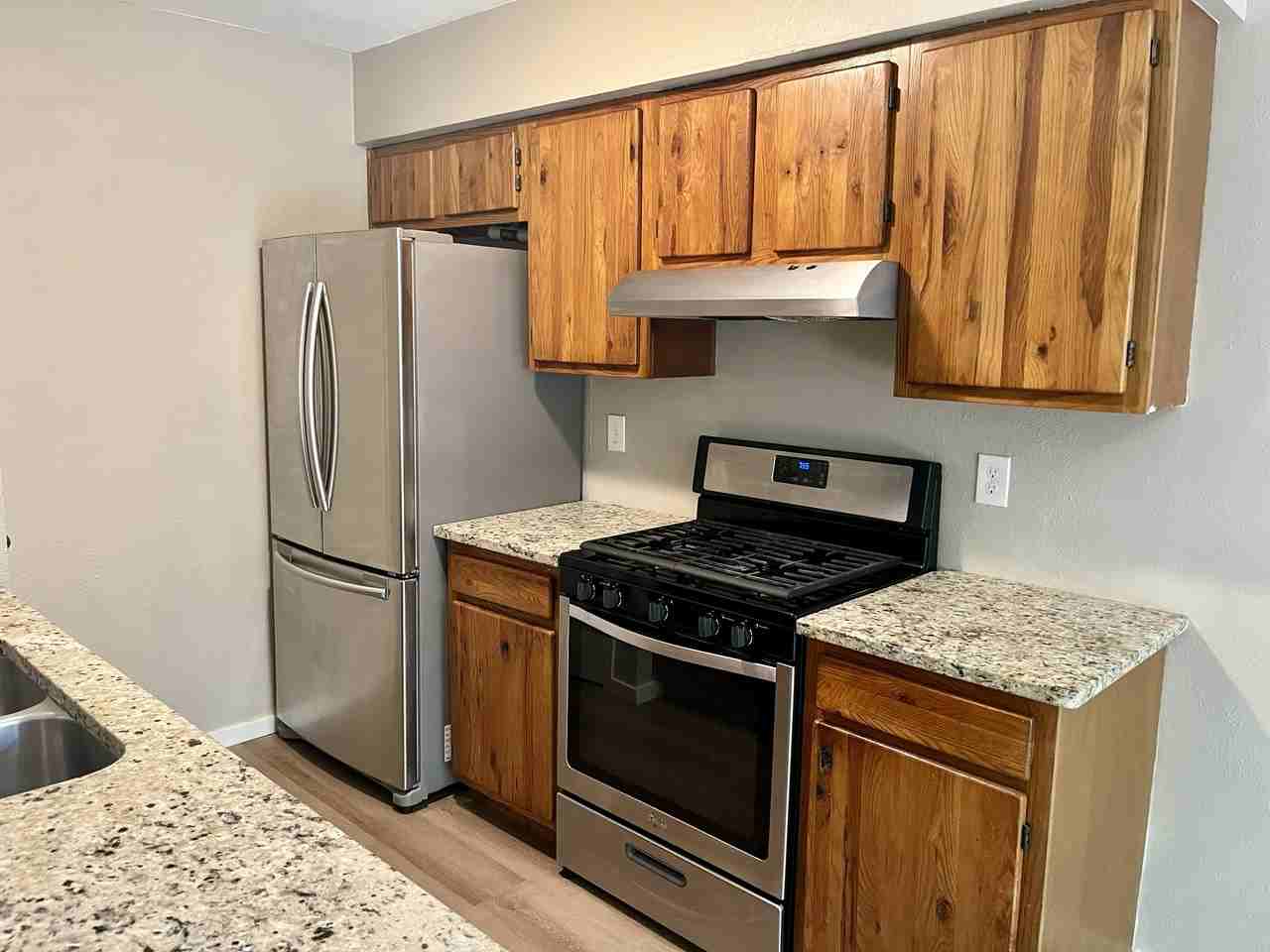 4501 Dorsett Oaks Cir #A - Photo 7 of 18