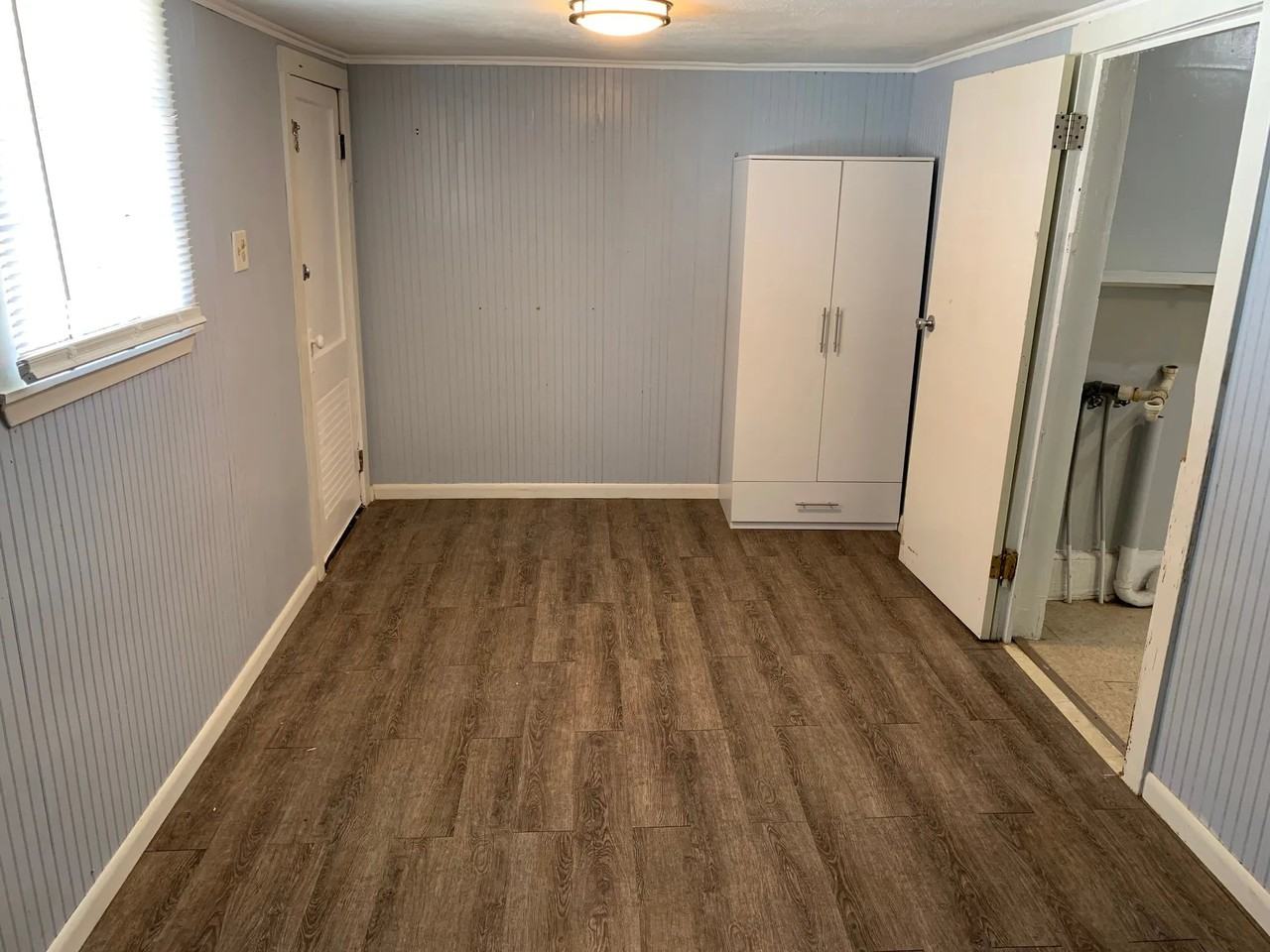 451 Oak Ave - Photo 6 of 9