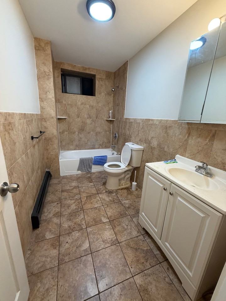 150 S Harrison St #4G - Photo 4 of 4