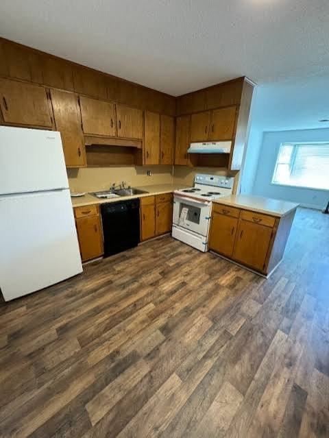 620 Patterson St - Photo 2 of 3