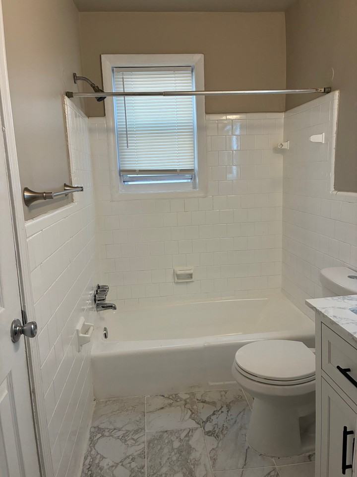 4919 A St Se #202 - Photo 2 of 11