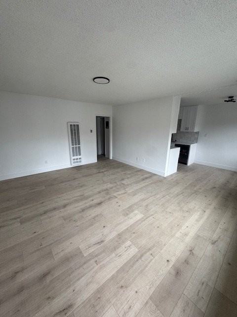 1131 N Onondaga Ave #4 - Photo 6 of 11