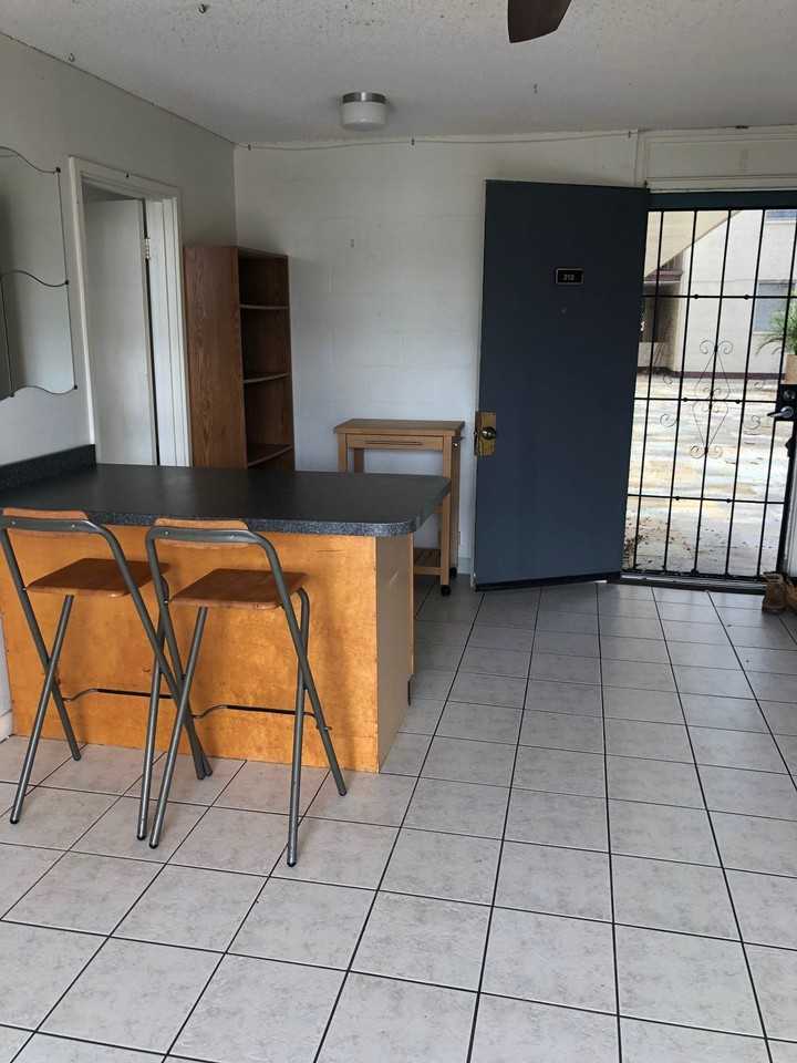 1914 University Ave #212 - Photo 4 of 14