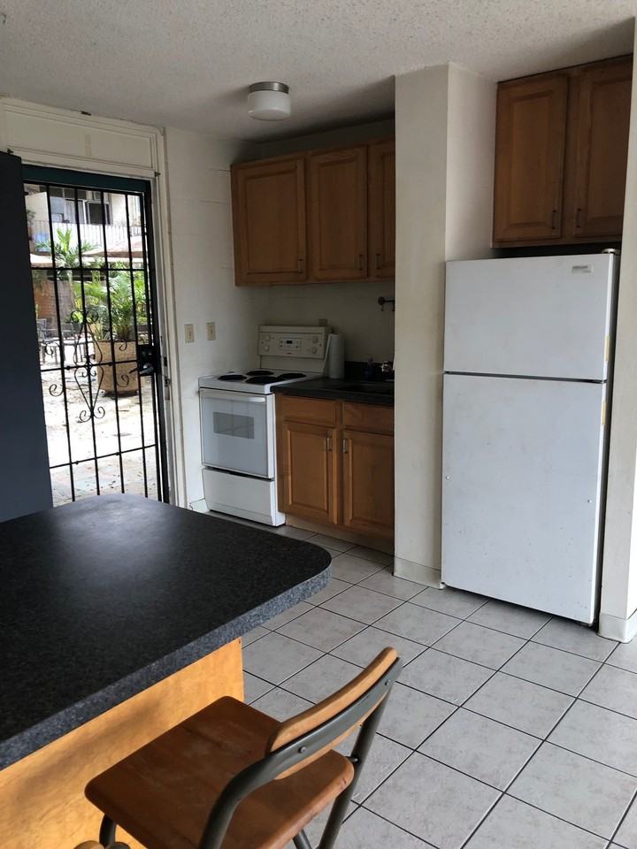 1914 University Ave #212 - Photo 5 of 14