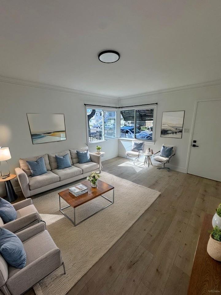 1934 Magnolia Ave #2 - Photo 4 of 11