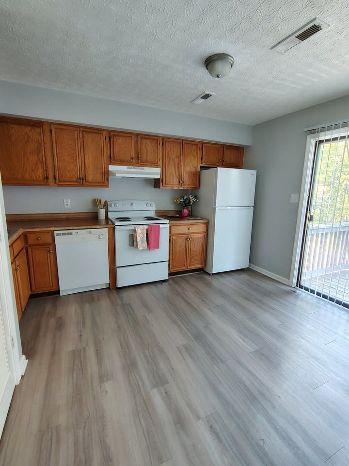 16 Duiguid Dr