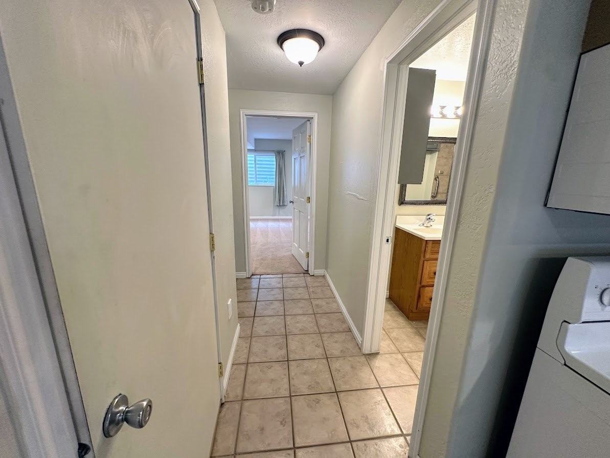 3453 E Kennekuk Cir #B - Photo 5 of 20