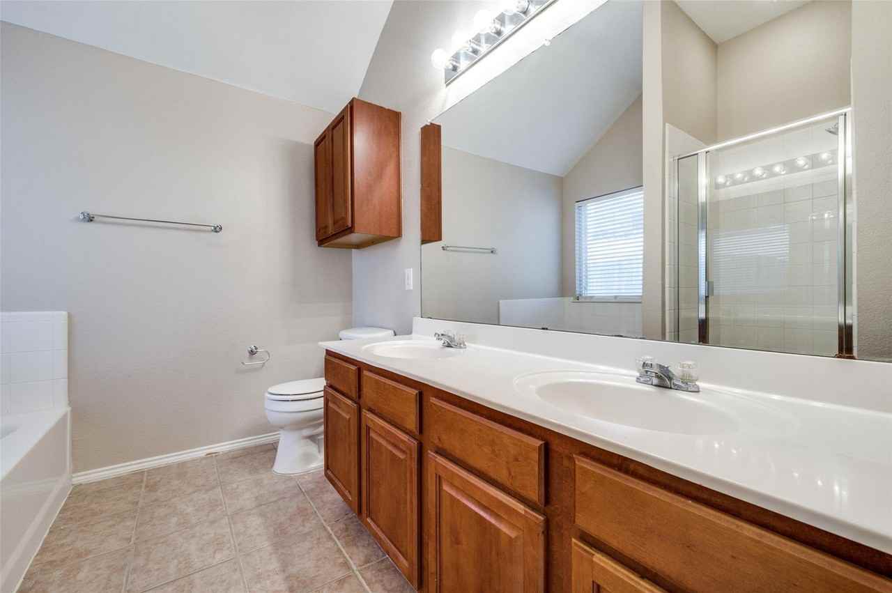 6752 Longhorn Trl - Photo 6 of 10