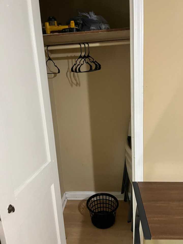 1045 Ontario St - Photo 2 of 14