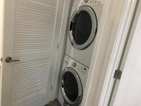 455 N Cypress St - Photo 1 of 1